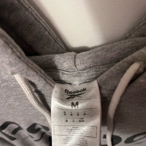 Reebok Heather Gray Sweatshirt - Picture 3 of 6